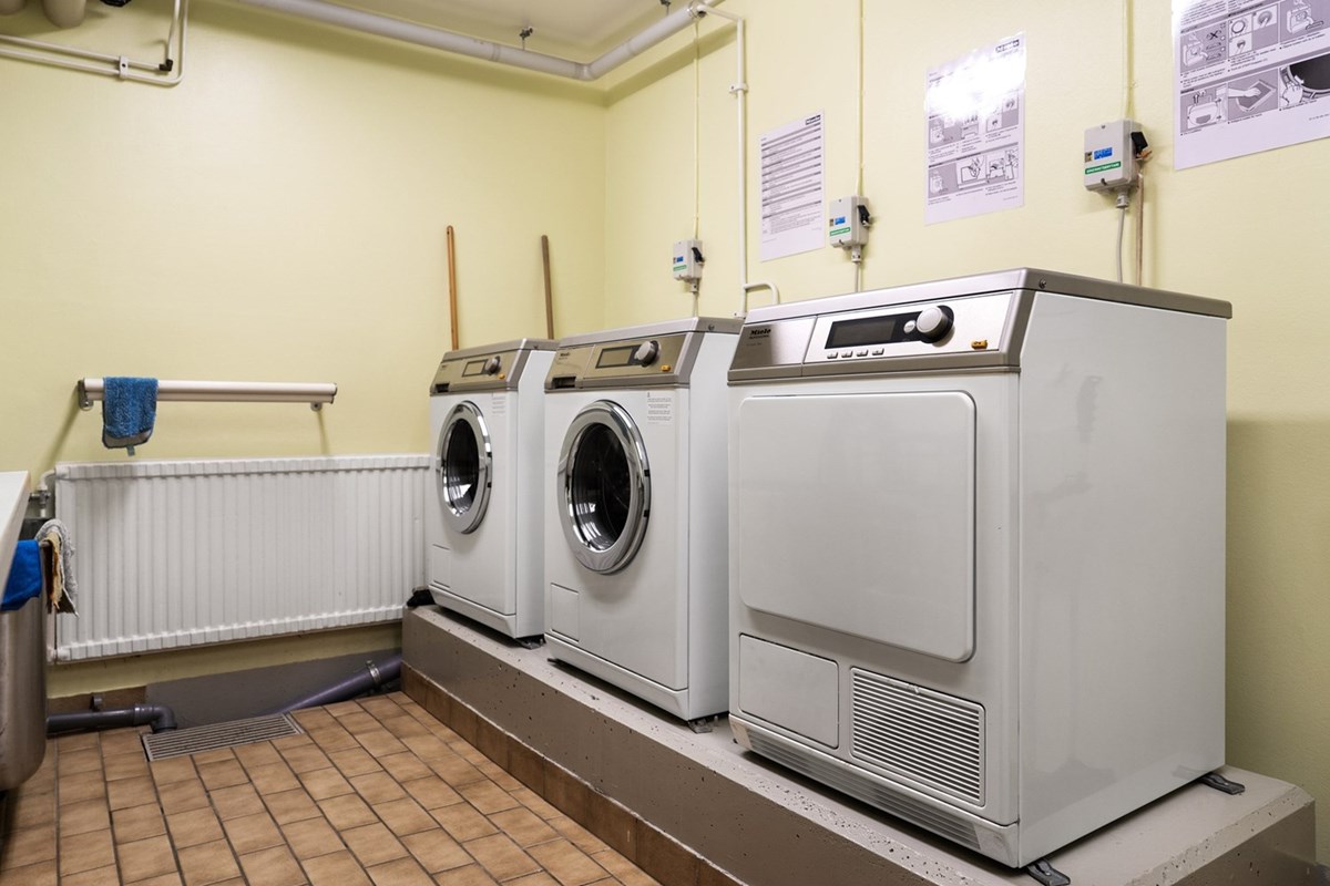 Fräscha och fina gemensamhetsytor, här tvättstuga