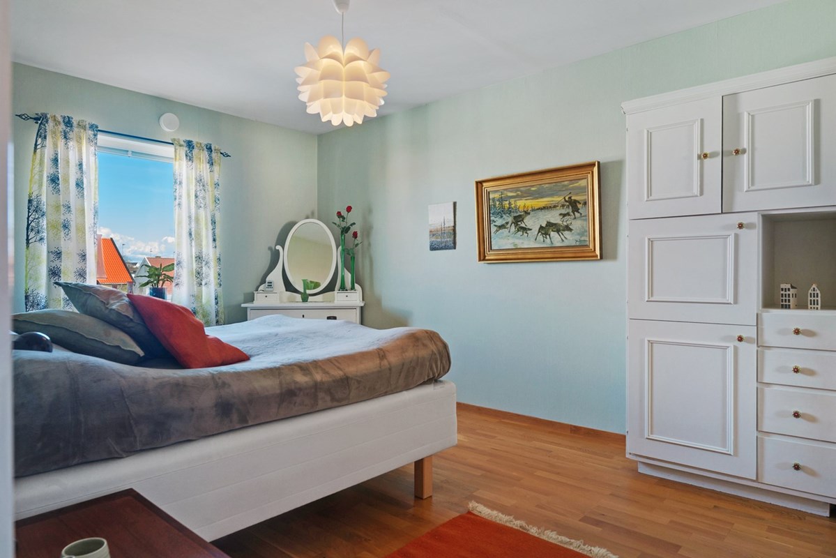 Fint parkettgolv i alla rum