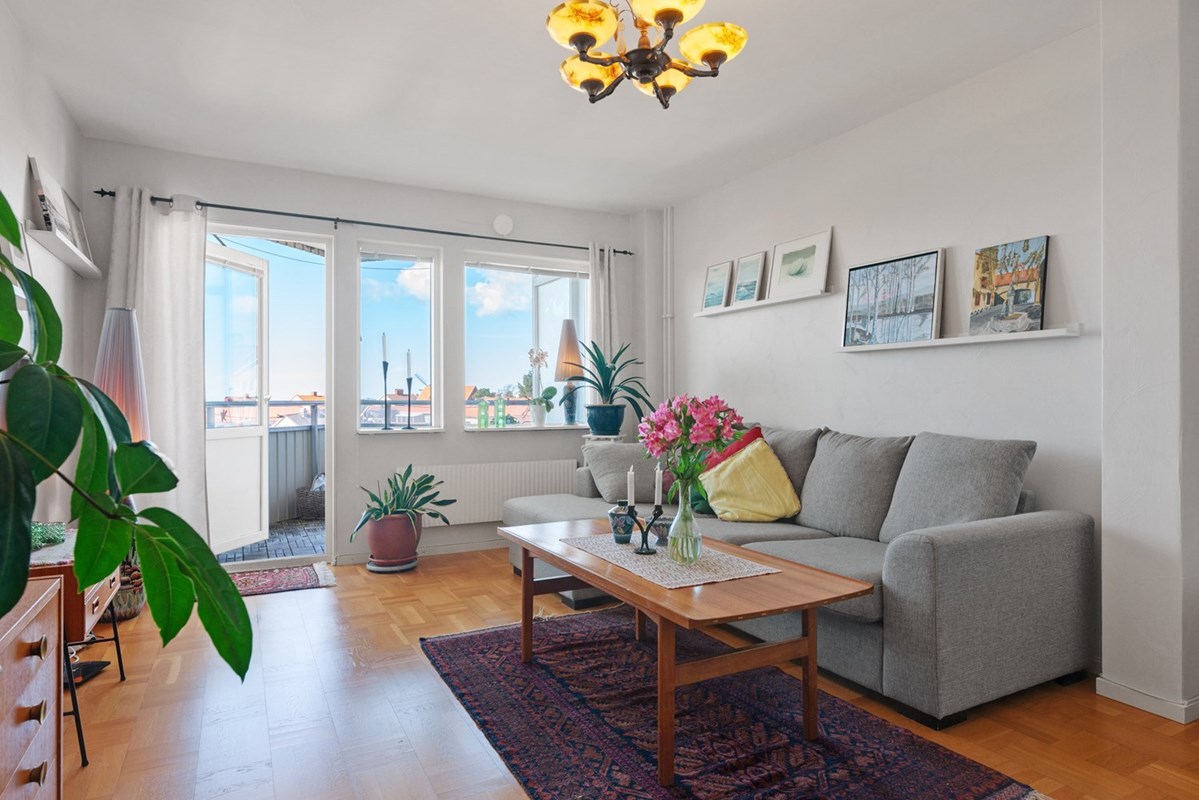 Utgång till balkong med strålande utsikt!