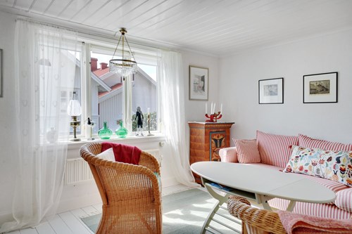 Huset är renoverat med största omsorg och känsla