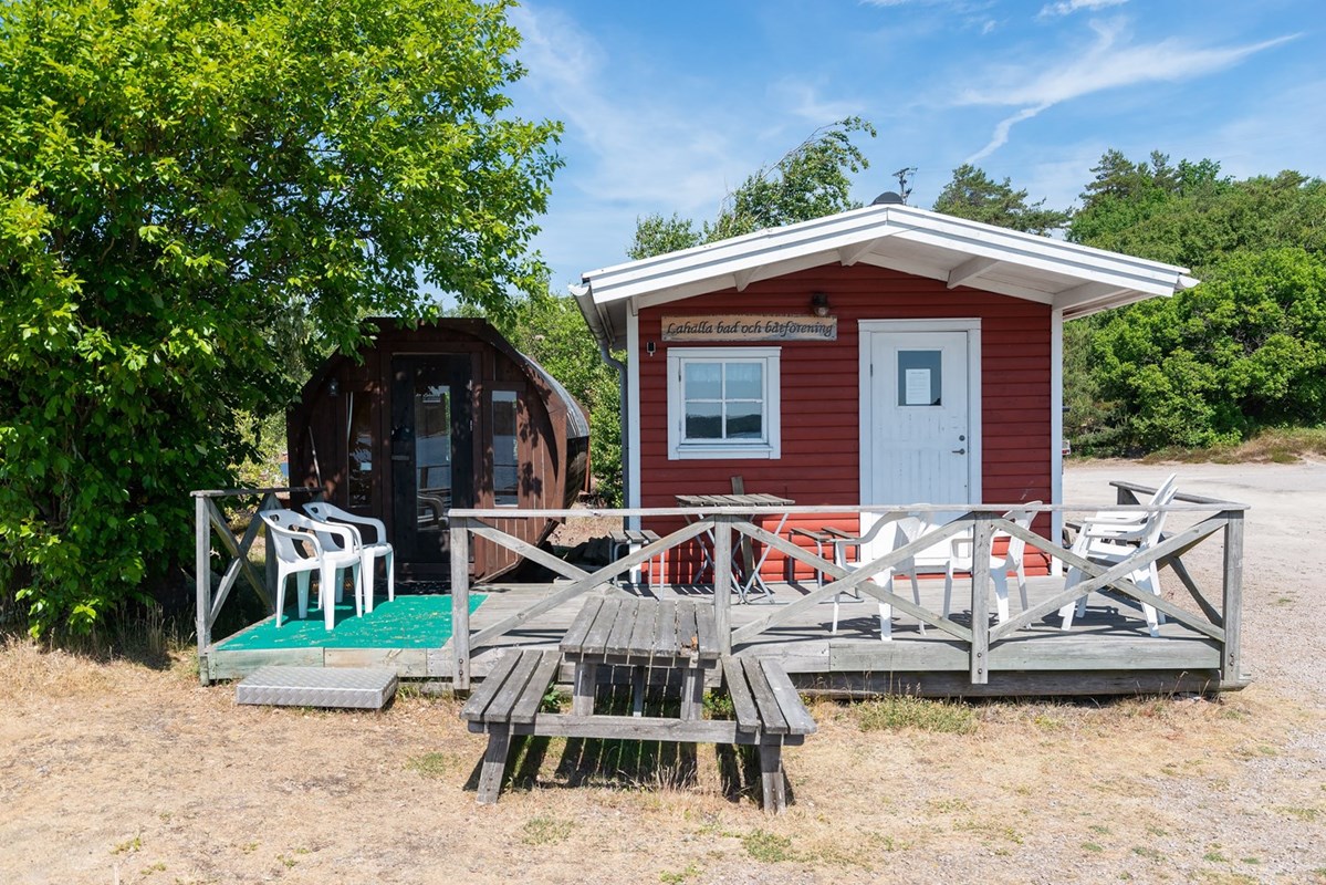 Områdesbild Lahälla - Bada bada bastu!
