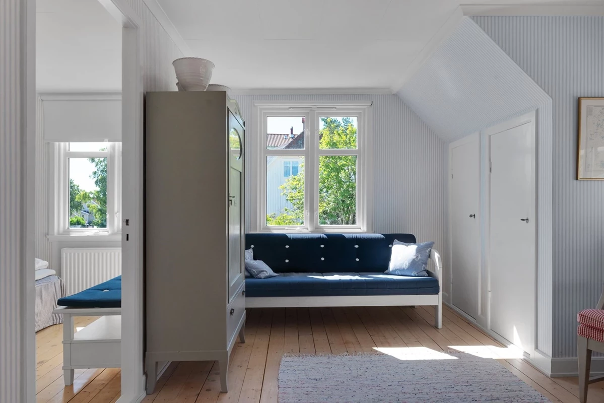 Övre hall med bra förvaring