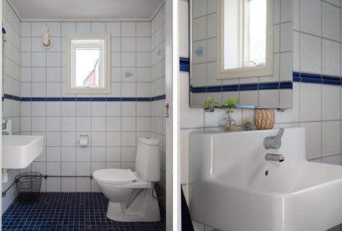WC nedre plan, helkaklat i vitt och blått