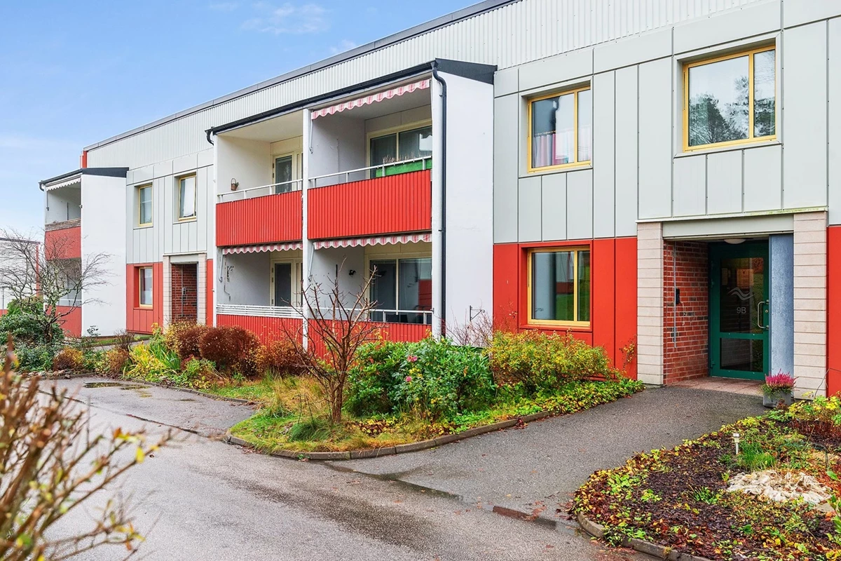 Enkelt boende centralt i Brastad