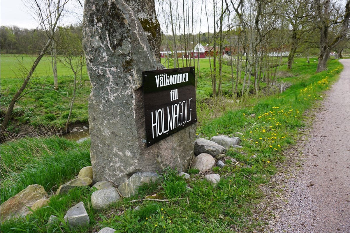 Områdesbild Brastad-Holma Golf med vacker miljö