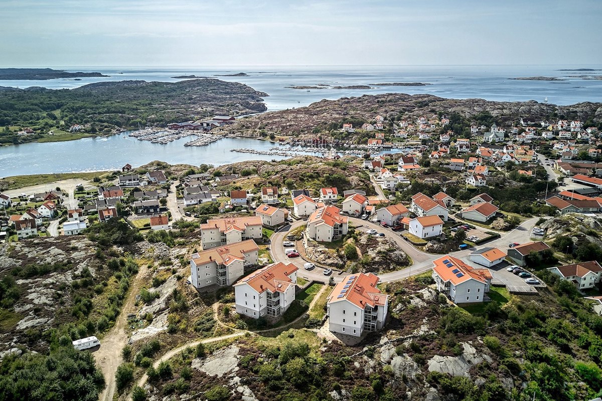 Högt över havet med långsträckt utsikt, från denna den allra bästa