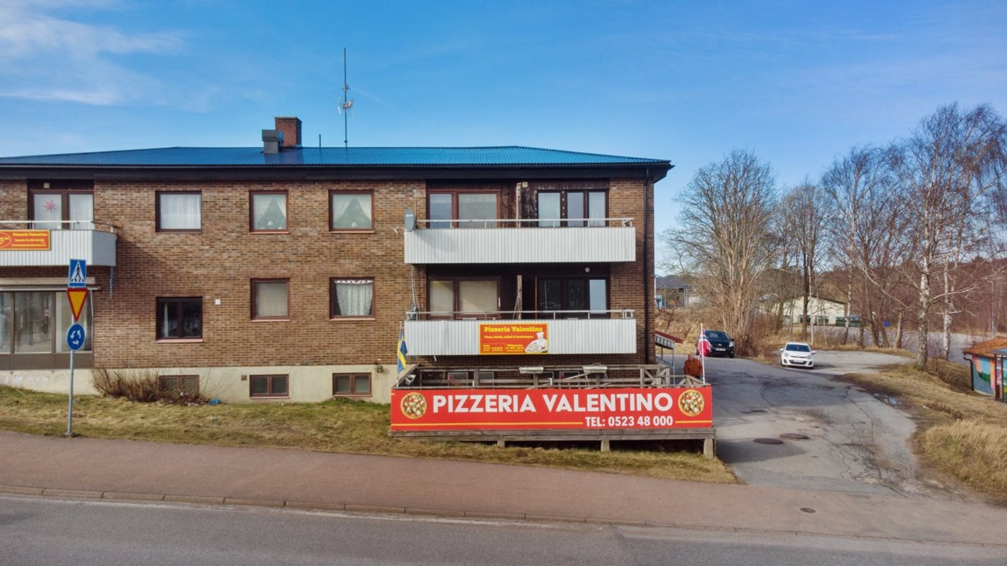 På markplan är pizzeria Valentino en stabil hyresgäst