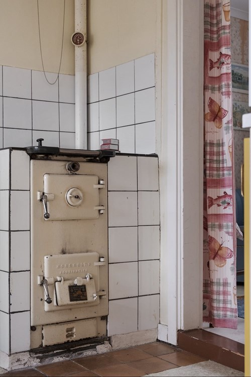 Husets värmekälla-vattenmantlad vedpanna