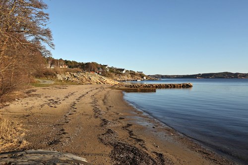 Bo med hav och bad intill